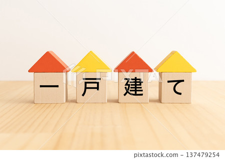 Real estate detached house image material 137479254