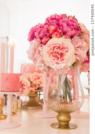Pink and cute table coordination Pink and cute table coordination 137480040