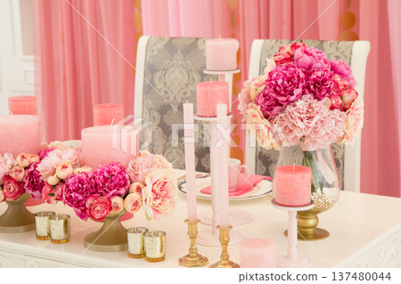 Pink and cute table coordination Pink and cute table coordination 137480044