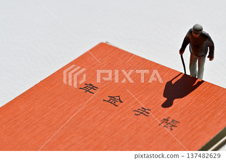 老年人退休金手冊，適用於那些面臨生活困境的人士 137482629