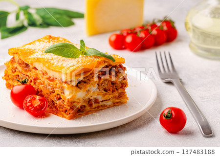 Traditional lasagna with bolognese sauce 137483188