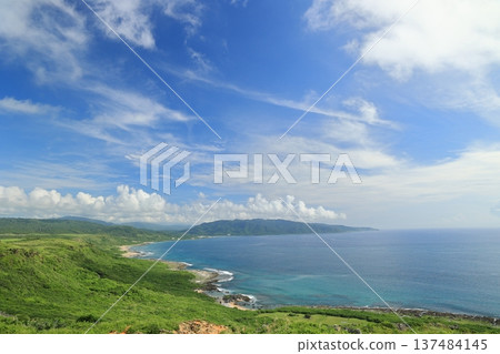 Longpan Park Grassland Coast, Kenting, Taiwan 137484145