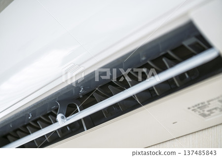 Air conditioner spout Air conditioner spout 137485843