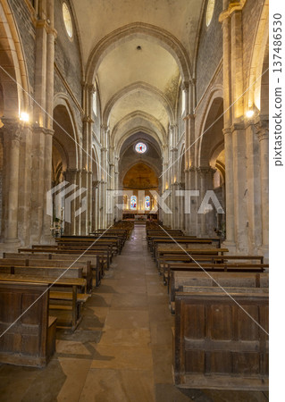 Nave of Collegiale Saint Lazare d'Avallon church interior 137486530