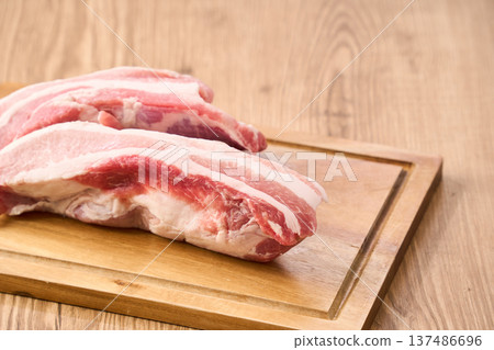 Pork belly block Raw pork belly 137486696