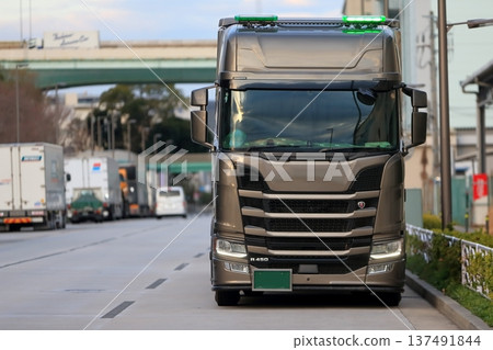 瑞典拖車圖片 瑞典拖車圖片 137491844