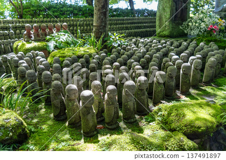 Jizo Bosatsu statues at Hase-dera temple in Kamakura, Japan 137491897