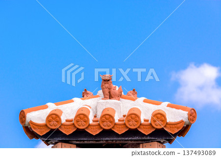 <Okinawa Prefecture> Guardian Shisa <Okinawa Prefecture> Guardian Shisa 137493089