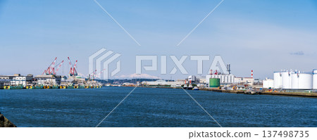 青森郡八戶港風景 137498735