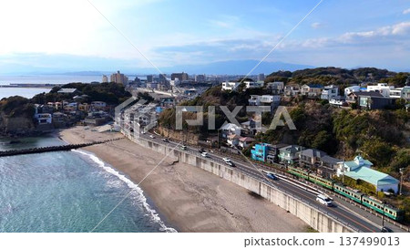 The Enoshima Electric Railway runs along the beautiful Shonan coastline and National Route 134 The Enoshima Electric Railway runs along the beautiful Shonan coastline and National Route 134 137499013