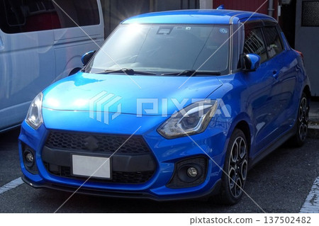 藍色的車 137502482