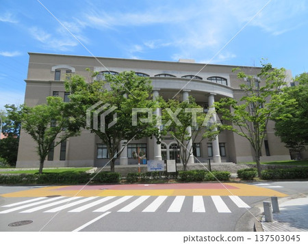 Osaka University Medical School Life Science Library Osaka University Medical School Life Science Library 137503045