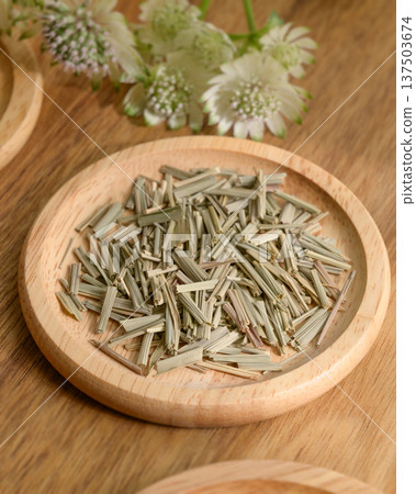 Living with herbs Living with herbs 137503674