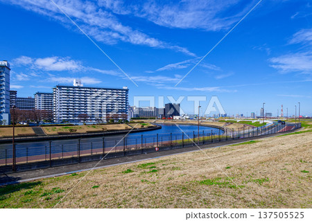 View of the cityscape towards the Sumida River from the Arakawa riverbank View of the cityscape towards the Sumida River from the Arakawa riverbank 137505525