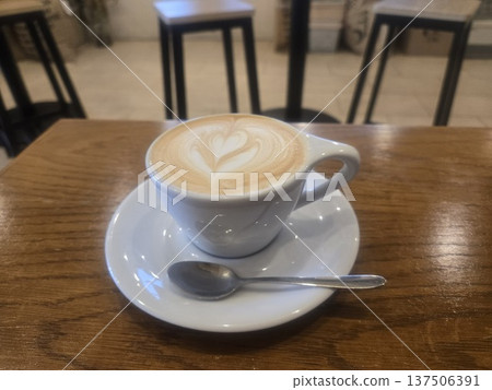 Caffe latte latte art Caffe latte latte art 137506391