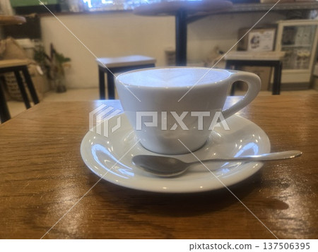 Caffe latte latte art Caffe latte latte art 137506395