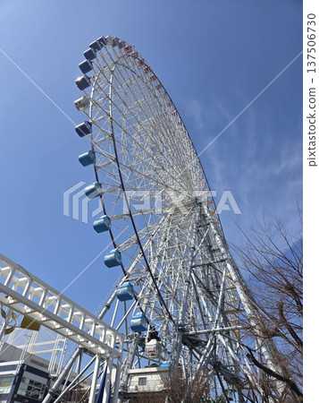 Tempozan Ferris Wheel in Osaka Tempozan Ferris Wheel in Osaka 137506730