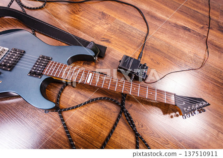Black electric guitar with equipment Black electric guitar with equipment 137510911
