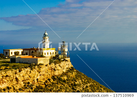 Mesa Roldan lighthouse, Cabo de Gata, Spain Mesa Roldan lighthouse, Cabo de Gata, Spain 137510969