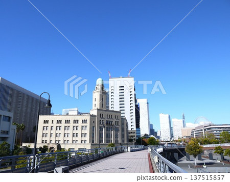 晴朗的一天,山下港線步道 晴朗的一天,山下港線步道 137515857