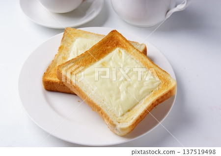 Melting cheese toast Melting cheese toast 137519498