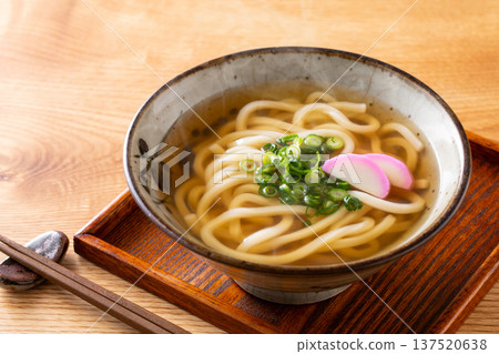 eat kake udon 137520638