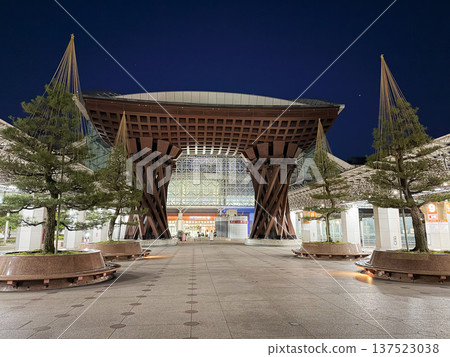 [金澤站] 北陸的Hospitality Dome、津門門 137523038