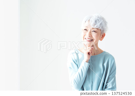 Thinking senior women Thinking senior women 137524530