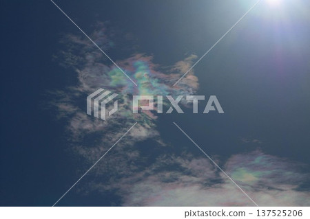 彩虹雲，彩虹雲，閃閃發光的雲，彩虹雲 137525206