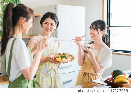 Cooking classes, cooking school, cooking classes, mom friends who cook, women, cooking experts (tasting) Cooking classes, cooking school, cooking classes, mom friends who cook, women, cooking experts (tasting) 137527689