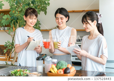Essential amino acids, BCAA, EAA, protein, dietary fiber, vegetable juice, athlete food master Essential amino acids, BCAA, EAA, protein, dietary fiber, vegetable juice, athlete food master 137528443
