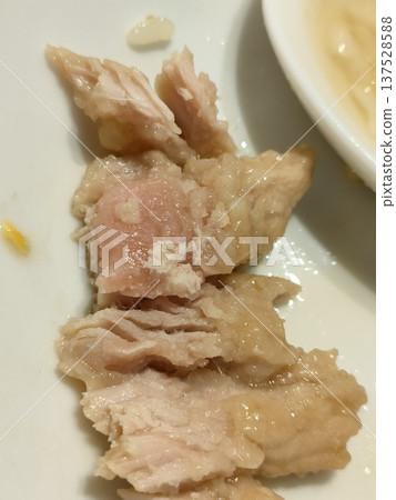 Undercooked fried chicken 137528588