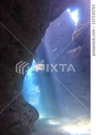 耶穌光 洞穴 潛水 耶穌光 洞穴 潛水 137530703