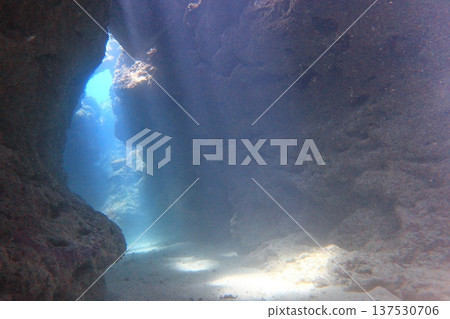 耶穌光 洞穴 潛水 耶穌光 洞穴 潛水 137530706