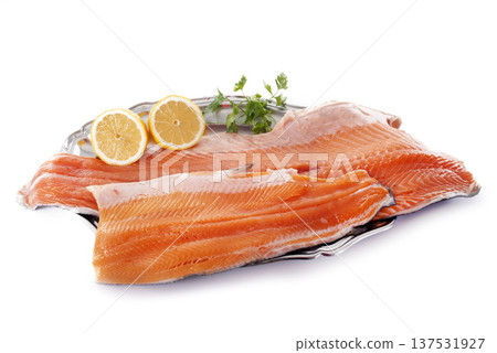 salmon fillet salmon fillet 137531927