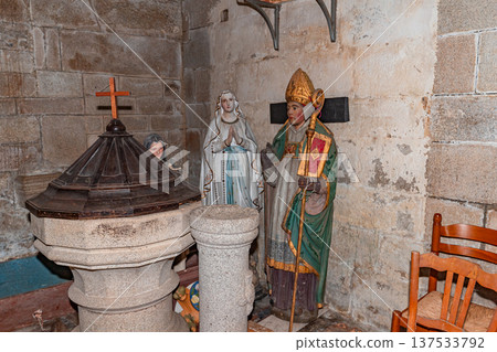 Parish close church of Guengat, finistere, brittany, france Parish close church of Guengat, finistere, brittany, france 137533792