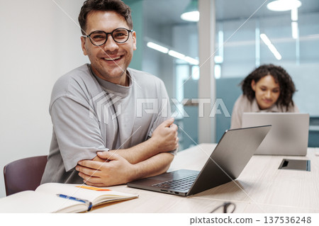 Collaborative Work Over Marketing Plan. Group Designing And Analyzing Marketing Strategies Collaboratively Collaborative Work Over Marketing Plan. Group Designing And Analyzing Marketing Strategies Collaboratively 137536248