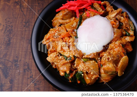 Bulgogi on rice Bulgogi on rice 137536470