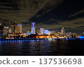 從神奈川縣大棧橋碼頭眺望橫濱港的夜景 137536698
