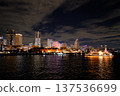 從神奈川縣大棧橋碼頭眺望橫濱港的夜景 137536699