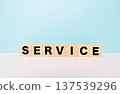 服務大寫字母 137539296