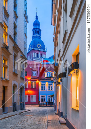 Riga, Letonia. Charming city downtown and the Cathedral Rigas Doms Riga, Letonia. Charming city downtown and the Cathedral Rigas Doms 137539604