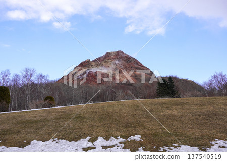 昭和新山(2026年3月) 昭和新山(2026年3月) 137540519