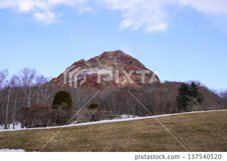 Showa Shinzan (March 2026) Showa Shinzan (March 2026) 137540520