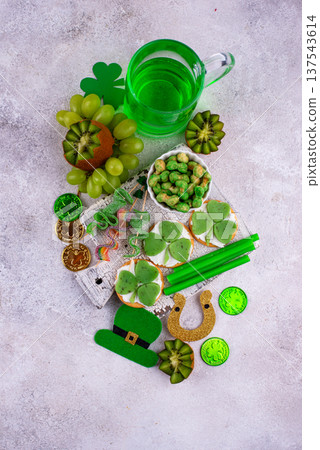 St. Patricks Day party food, green beer and shamrock 137543614