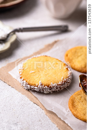 Alfajores, traditional Spanish sandwich cookies 137543639