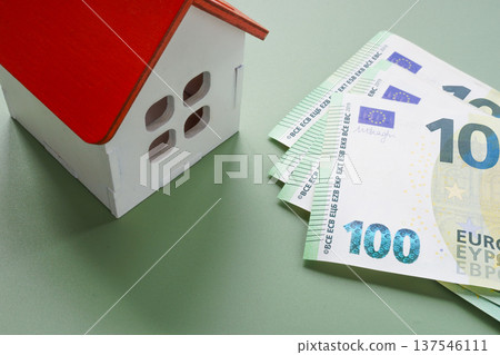 Real estate investment representing mortgage. Real estate investment representing mortgage. 137546111