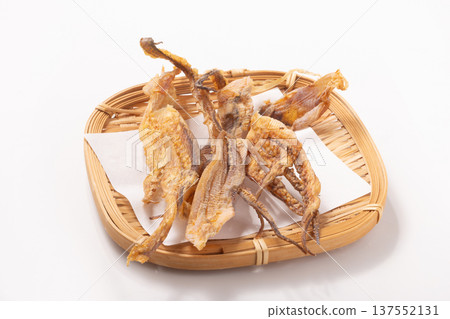 Dried squid tentacles (dried seafood products) 137552131
