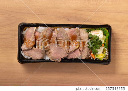 牛排便當(西冷牛排) 牛排便當(西冷牛排) 137552355