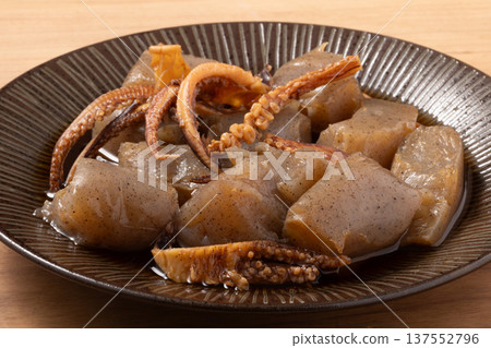 燉菜(魷魚鬚、蒟蒻) 燉菜(魷魚鬚、蒟蒻) 137552796